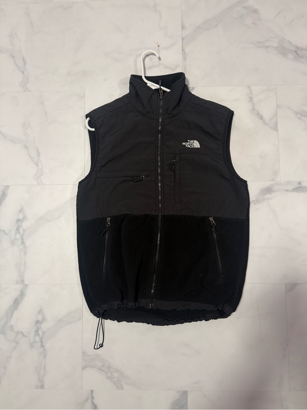 The North Face Black Men's Fleece Vest with Zip Pockets